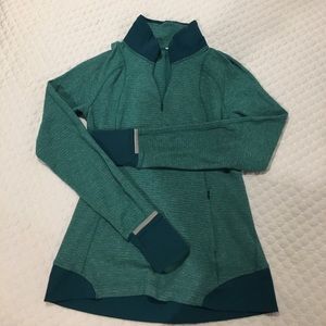 LuluLemon Runderful 1/2 zip